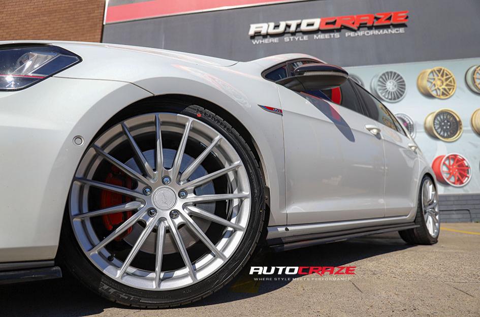 VOLKSWAGEN GOLF SF09 SILVER MACHINED
